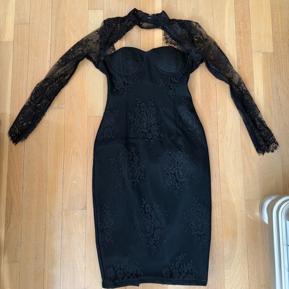Trezzi Collection - Black Midi Lace Detail Dress - Picture 2 of 4